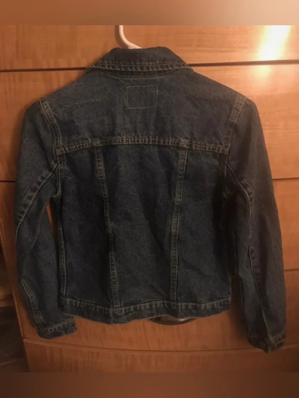 VCG-Levi's Classic Denim Trucker Jacket Kids Size L Dark Wash Jean Jacket Unisex